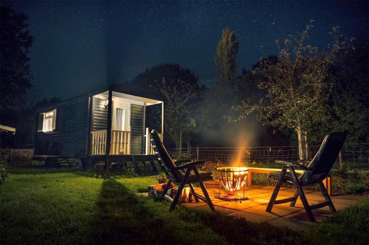 Pipowagen Elsebein Groningen Westerwolde Unieke Ligging Met Eigen Tuin En Vrij Uitzicht Over Veld Naar Natuurgebied Onstwedde ภายนอก รูปภาพ