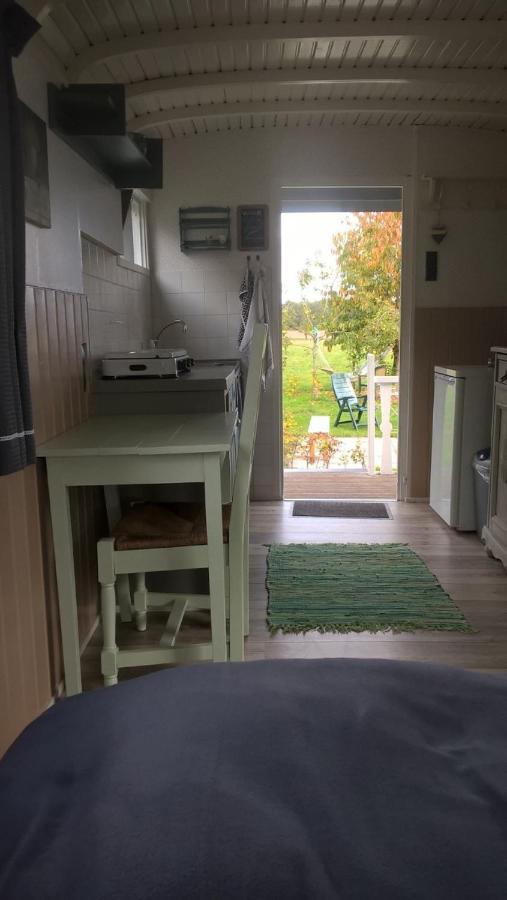 Pipowagen Elsebein Groningen Westerwolde Unieke Ligging Met Eigen Tuin En Vrij Uitzicht Over Veld Naar Natuurgebied Onstwedde ภายนอก รูปภาพ