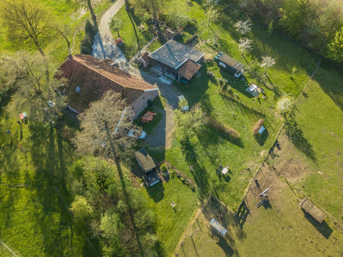 Pipowagen Elsebein Groningen Westerwolde Unieke Ligging Met Eigen Tuin En Vrij Uitzicht Over Veld Naar Natuurgebied Onstwedde ภายนอก รูปภาพ