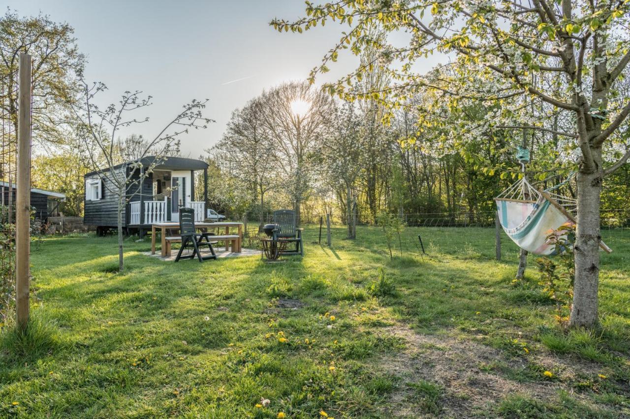 Pipowagen Elsebein Groningen Westerwolde Unieke Ligging Met Eigen Tuin En Vrij Uitzicht Over Veld Naar Natuurgebied Onstwedde ภายนอก รูปภาพ